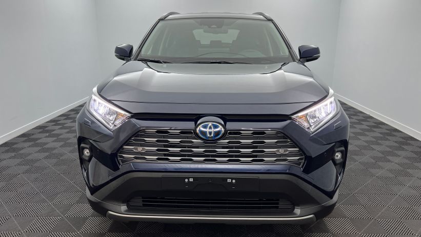 Aperçu du véhicule : Hybride 222 ch AWD-i Dynamic Bleu de Prusse avec 2850€ d'équipements inclus