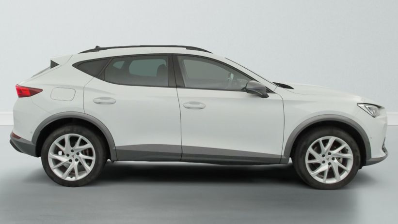 Aperçu du véhicule : 1.4 e-HYBRID 204 ch DSG6 Business Edition