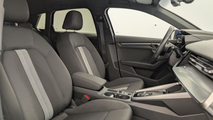 Aperçu du véhicule : 30 TDI 116 S tronic 7 Design