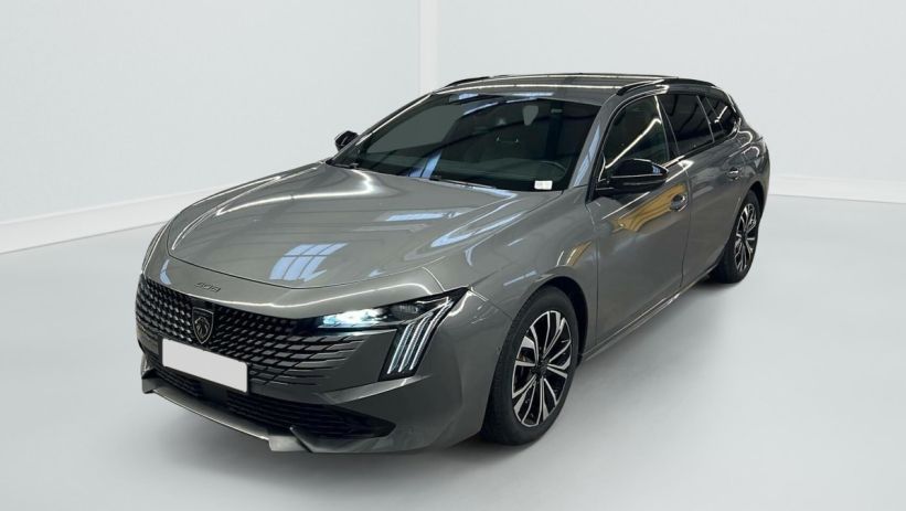 Aperçu du véhicule : Hybrid 225 e-EAT8 Allure