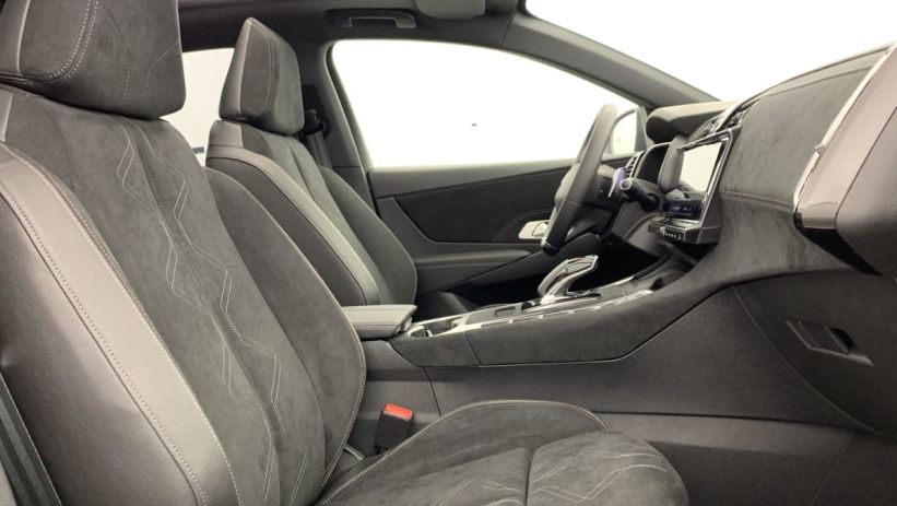 Aperçu du véhicule : BlueHDi 130 EAT8 Pallas