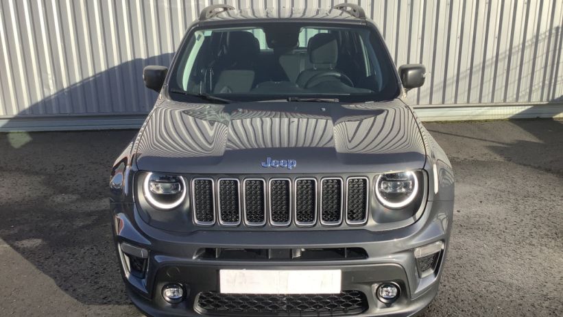 Aperçu du véhicule : RENEGADE 1.5 Turbo T4 130 ch BVR7 e-Hybrid Altitude