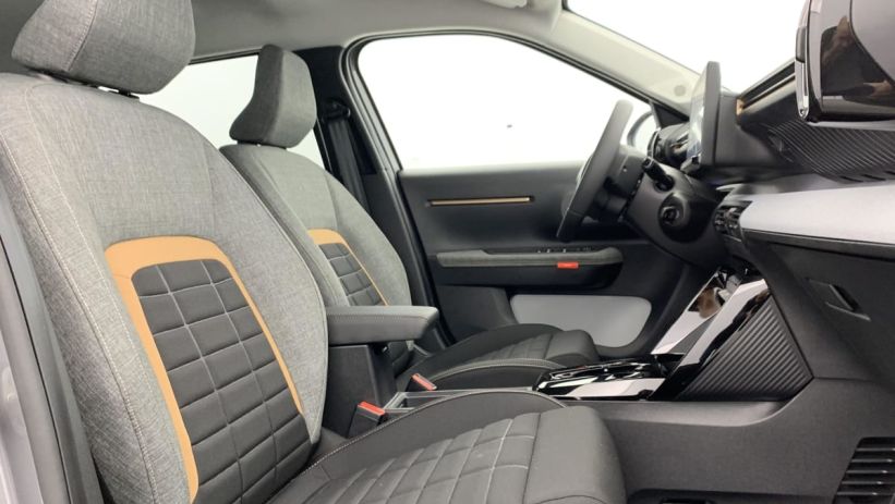 Aperçu du véhicule : Hybride 145 e-DCS6 Plus