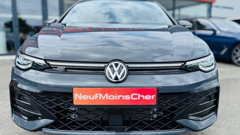 Aperçu du véhicule : R-LINE 2.0 TDI 150CV DSG7 + TOIT PANORAMIQUE + JA18 YORK + PACK HIVER + NEUF 0KM