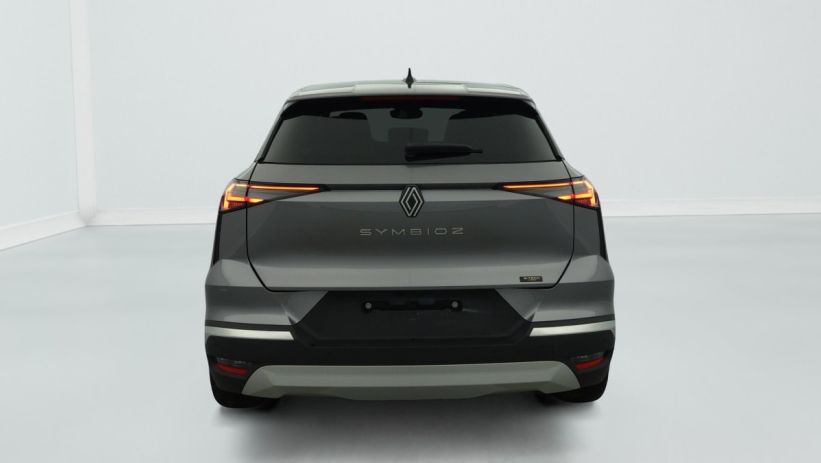 Aperçu du véhicule : E-Tech full hybrid 145 Iconic