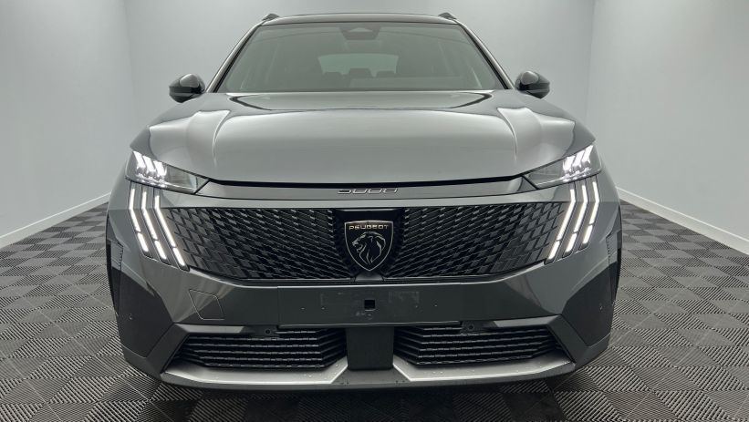 Aperçu du véhicule : Nouveau Hybrid 145 e-DCS6 GT Gris Titane avec 2470€ d'équipements inclus