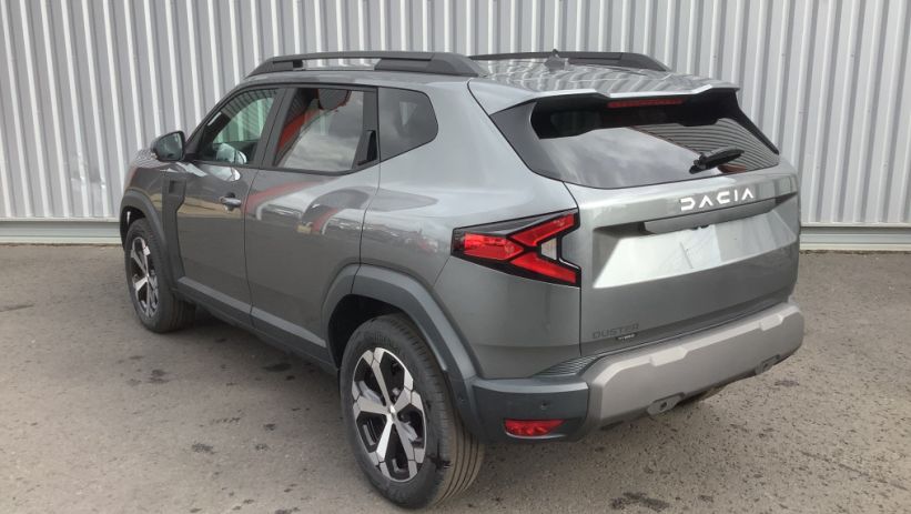 Aperçu du véhicule : DUSTER Hybrid 140 Journey