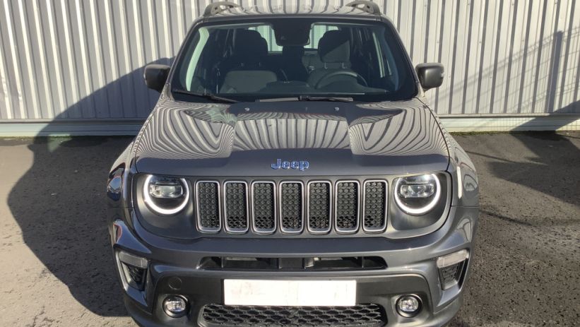 Aperçu du véhicule : RENEGADE 1.5 Turbo T4 130 ch BVR7 e-Hybrid Altitude