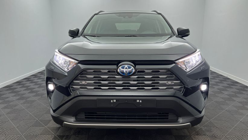 Aperçu du véhicule : Hybride 222 ch AWD-i 30 YEARS Noir Attitude avec 1350€ d'équipements inclus