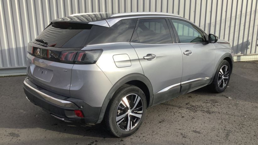 Aperçu du véhicule : 3008 Hybrid 136 e-DCS6 GT