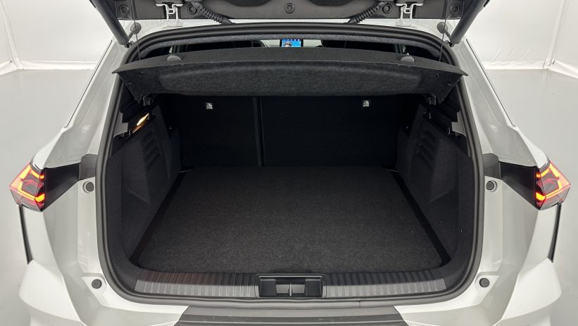 Aperçu du véhicule : E-Tech full hybrid 160ch Techno
