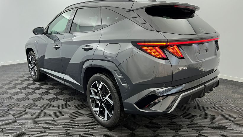 Aperçu du véhicule : 1.6 T-GDI 239 Hybrid BVA6 N Line Executive Ecotronic Gray avec 1450€ d'équipements inclus