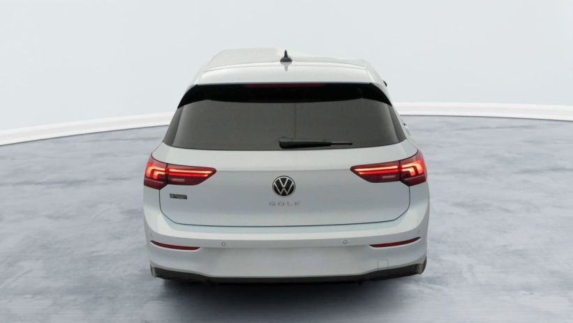 Aperçu du véhicule : 2.0 TDI 150 DSG7 R-LINE