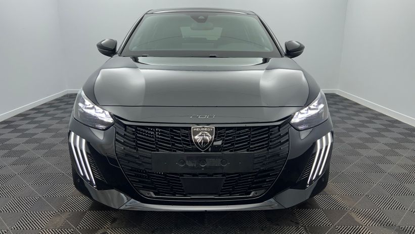 Aperçu du véhicule : Hybrid 145 e-DCS6 Allure Noir Perla Nera avec 950€ d'équipements inclus