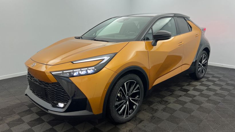 Aperçu du véhicule : Hybride Rechargeable 225 Collection Premiere Jaune Sulfure métallisé - Toit et arrière Noir