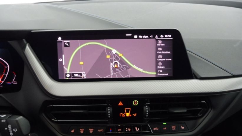 Aperçu du véhicule : 118I STEPTRONIC 136 M-SPORT