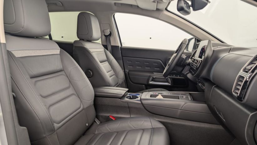 Aperçu du véhicule : BlueHDi 130 S S EAT8 Shine Pack