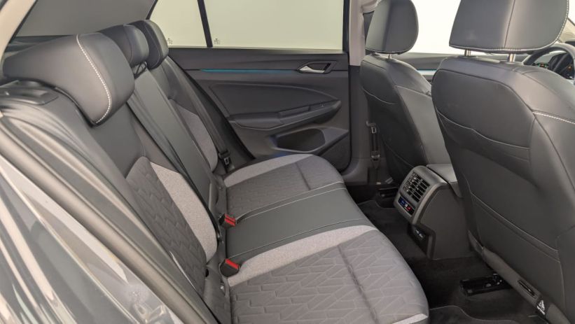 Aperçu du véhicule : 2.0 TDI 150 DSG7 LIFE PLUS