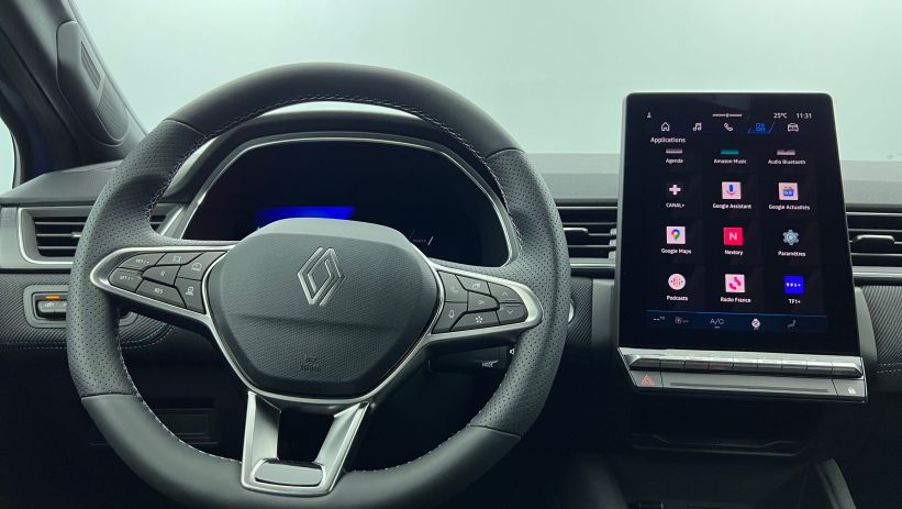 Aperçu du véhicule : E-Tech full hybrid 145 Esprit Alpine Bleu Iron avec 1000€ d'équipements inclus