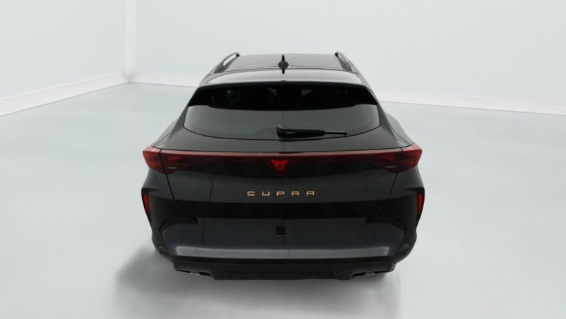 Aperçu du véhicule : 1.5 ETSI HYBRID 150 CH DSG7 V