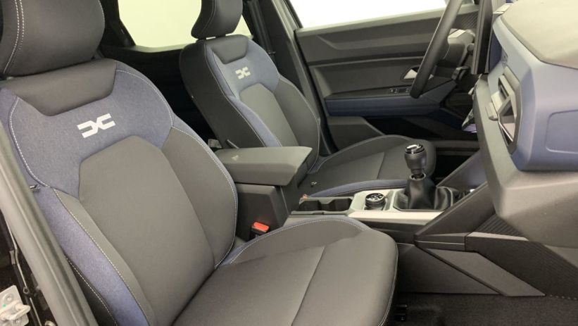 Aperçu du véhicule : Mild Hybrid 130 4x4 Journey