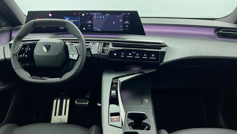 Aperçu du véhicule : Hybrid 145 e-DCS6 GT Bleu Obsession avec 4350€ d'équipements inclus