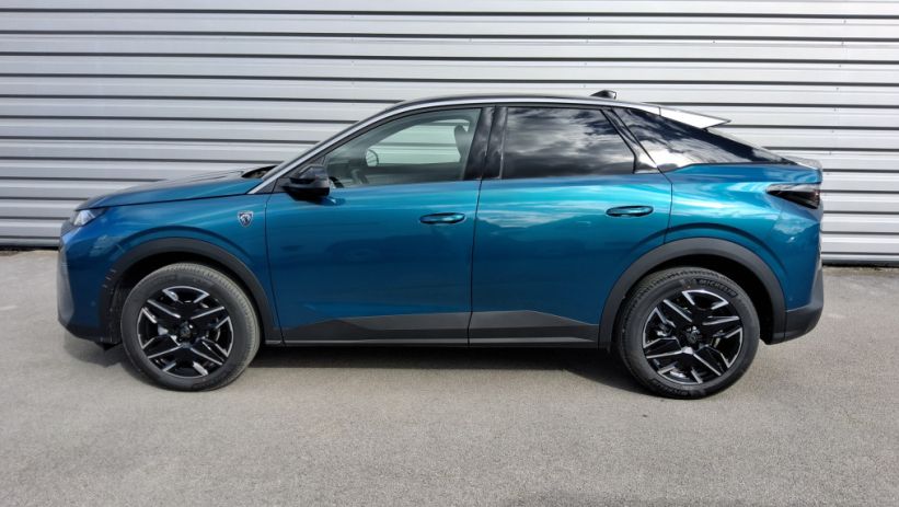 Aperçu du véhicule : 3008 Hybrid 145 e-DCS6 GT