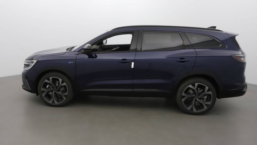 Aperçu du véhicule : 1.2 E-TECH FULL HYBRID 200CH ESPRIT ALPINE 7 PLACES - 25