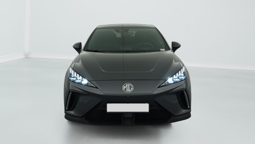 Aperçu du véhicule : ELECTRIC 64KWH - 150 KW 2WD LUXURY