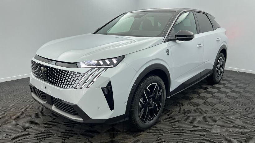 Aperçu du véhicule : Nouveau Hybrid 145 e-DCS6 GT Blanc Okénite avec 5350€ d'équipements inclus