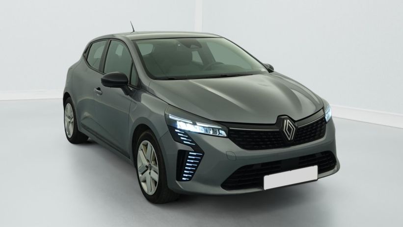 Aperçu du véhicule : CLIO E-TECH FULL HYBRID 145 EVOLUTION