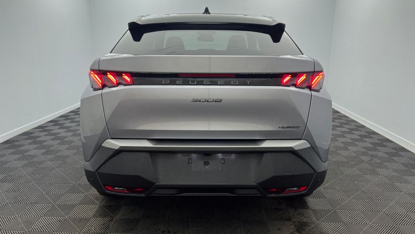 Aperçu du véhicule : Nouveau Hybrid 145 e-DCS6 GT Gris Artense avec 5350€ d'équipements inclus