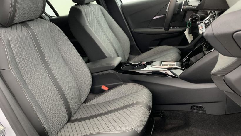 Aperçu du véhicule : Hybrid 110 e-DCS6 Allure