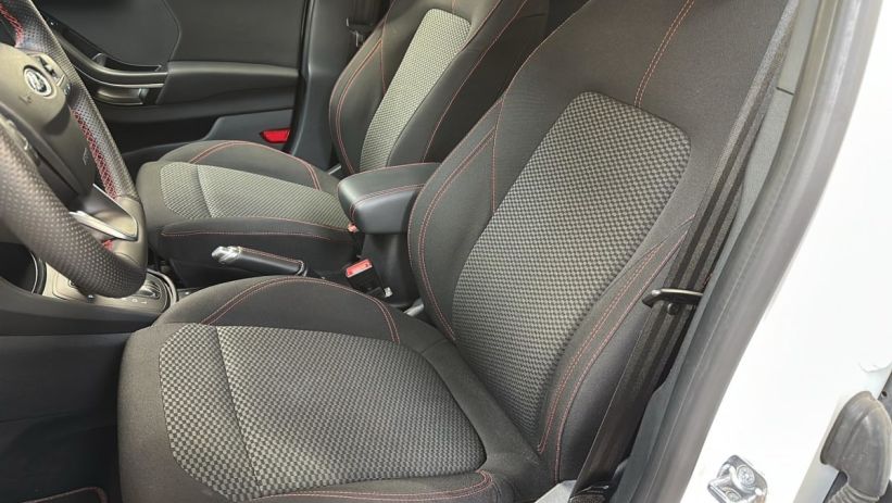 Aperçu du véhicule : 1.0 EcoBoost 125 ch mHEV S S Powershift ST-Line