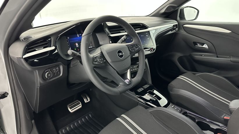 Aperçu du véhicule : 1.2 Turbo 100ch GS BVA8