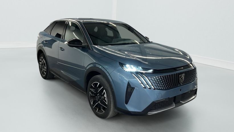 Aperçu du véhicule : Hybrid 136 e-DCS6 Allure