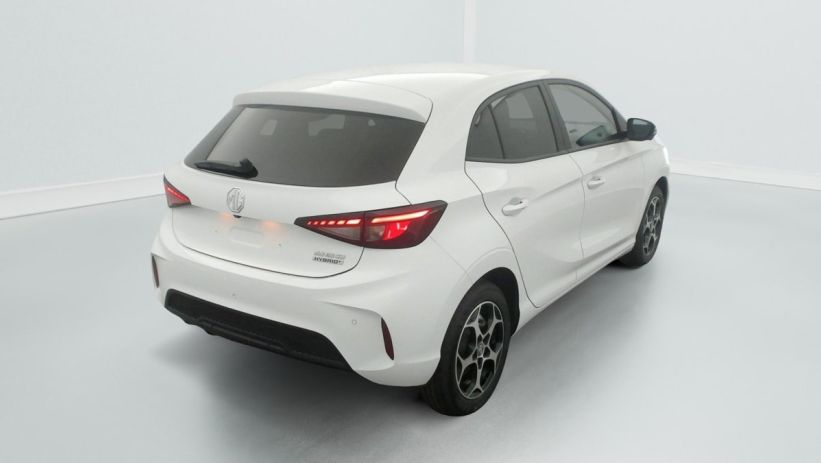 Aperçu du véhicule : 1.5 L Hybrid+ 195 ch Luxury