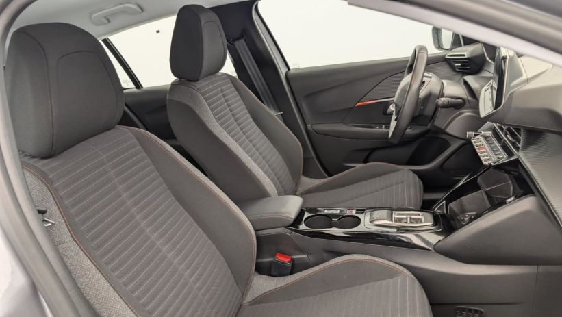 Aperçu du véhicule : 50 KWH 136CH ACTIVE