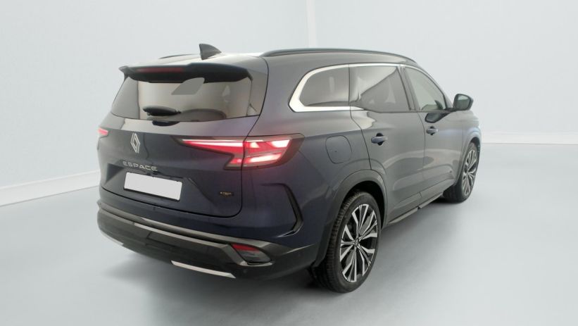 Aperçu du véhicule : Espace full hybrid E-Tech 200 ch 7pl Iconic