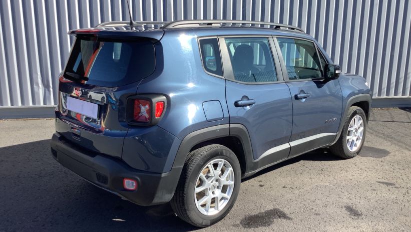 Aperçu du véhicule : RENEGADE 1.5 Turbo T4 130 ch BVR7 e-Hybrid Limited