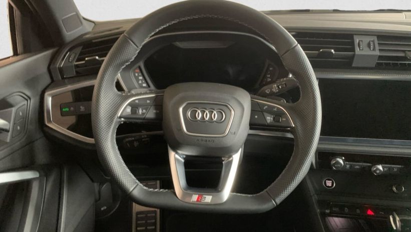 Aperçu du véhicule : 35 TDI 150 CH S TRONIC 7 S LINE