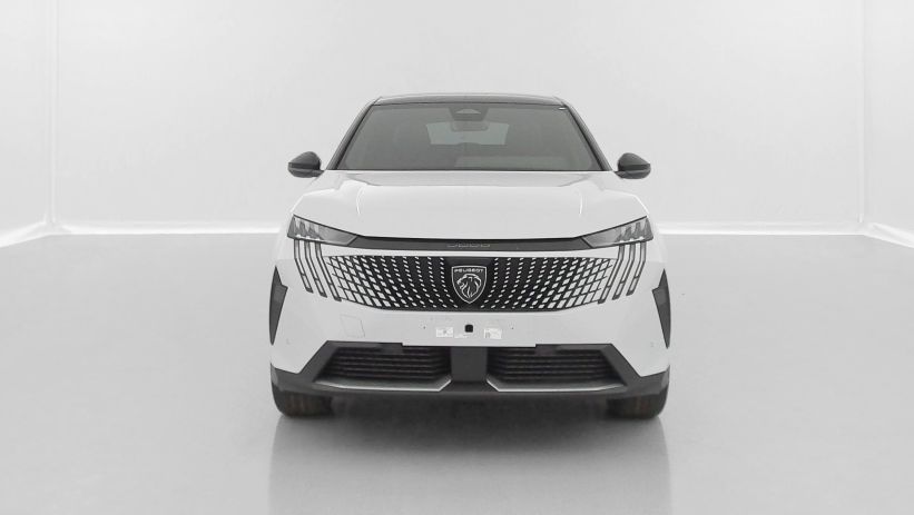 Aperçu du véhicule : III 1.2 Hybrid 145ch GT e-DCS6