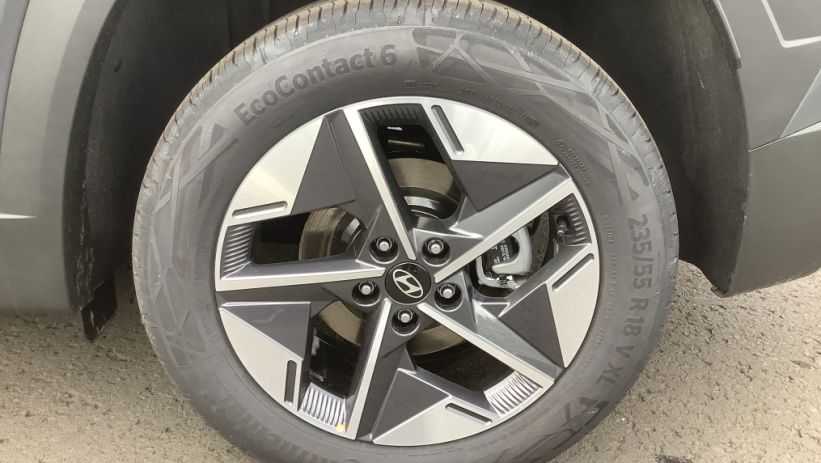 Aperçu du véhicule : TUCSON 1.6 T-GDI 215 Hybrid BVA6 Creative