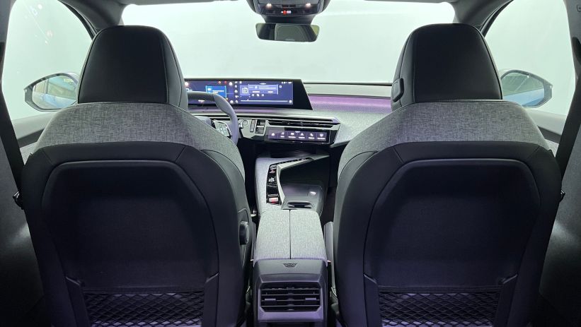Aperçu du véhicule : Nouveau Hybrid 145 e-DCS6 GT Bleu Obsession avec 4150€ d'équipements inclus