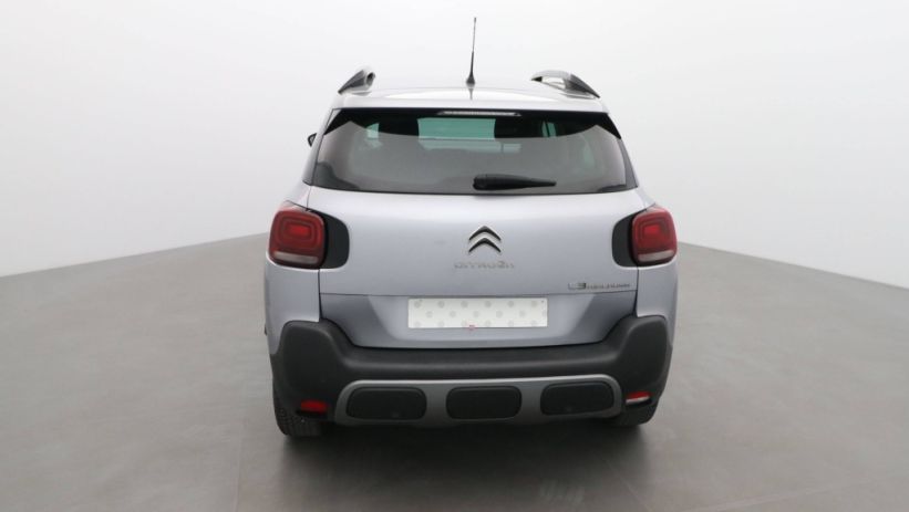 Aperçu du véhicule : 1.2 PURETECH 110CH SHINE