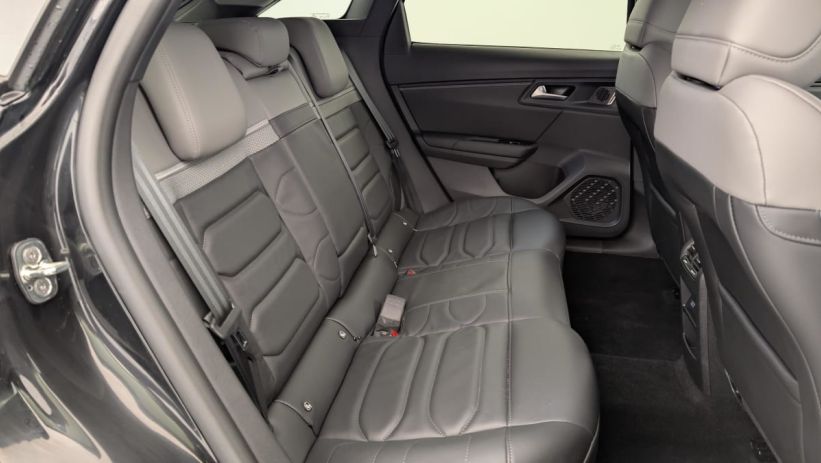 Aperçu du véhicule : PureTech 130 EAT8 Plus