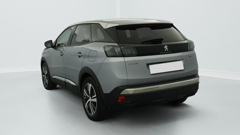 Aperçu du véhicule : Hybrid 225 e-EAT8 Allure Pack