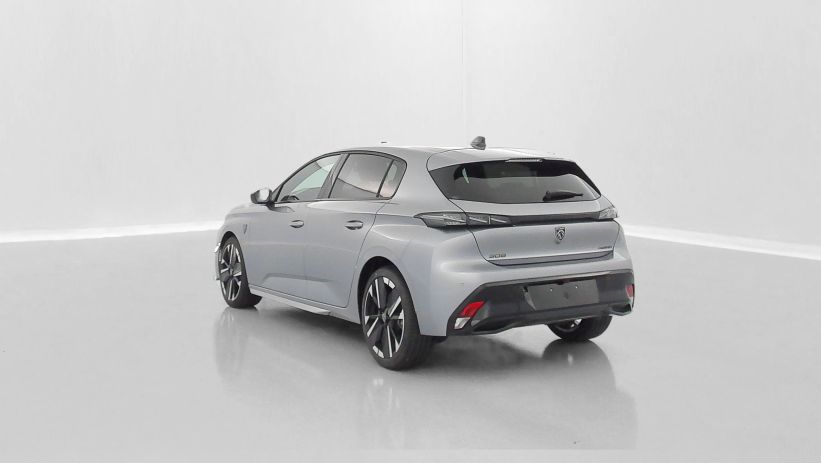 Aperçu du véhicule : III(2) 1.2 Hybrid 145ch GT e-DCS6