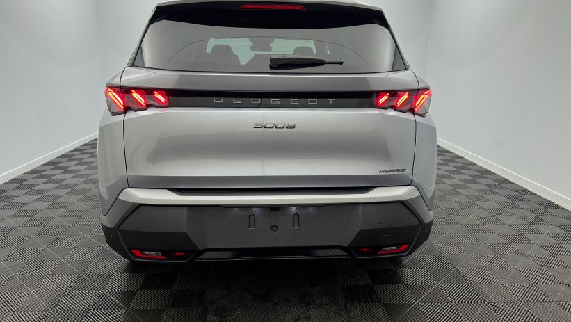 Aperçu du véhicule : Hybrid 145 e-DCS6 GT Gris Artense avec 2470€ d'équipements inclus
