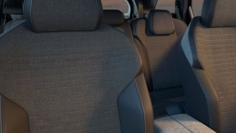 Aperçu du véhicule : HYBRID 145 CH E-DCS6 ALLURE